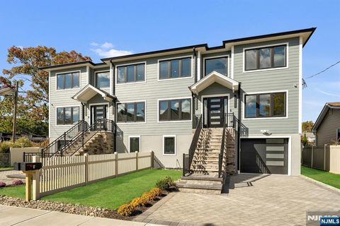 25 Pulaski Avenue Wallington NJ 07057