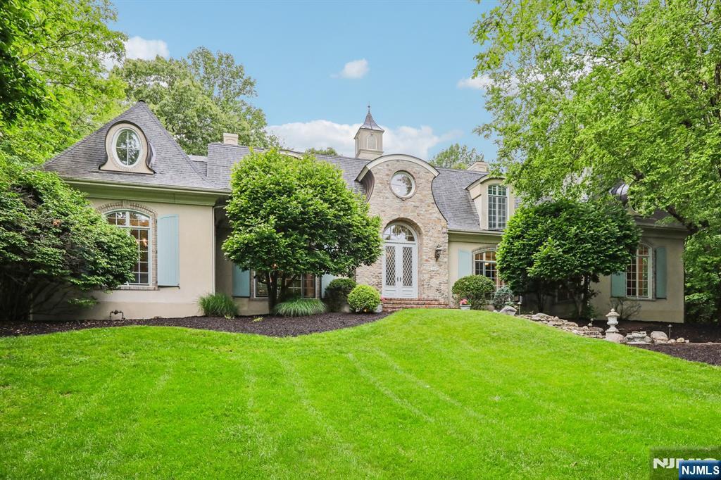 Homes for Sale in Northern NJ | ThisIsRiverEdge.com 505 Timberline Drive