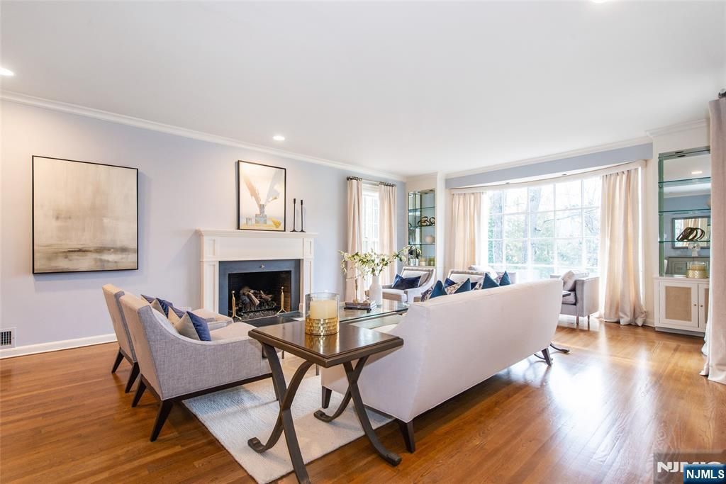 Photo of 112 Heller Way, Montclair, NJ 07043 (MLS # 26001141)