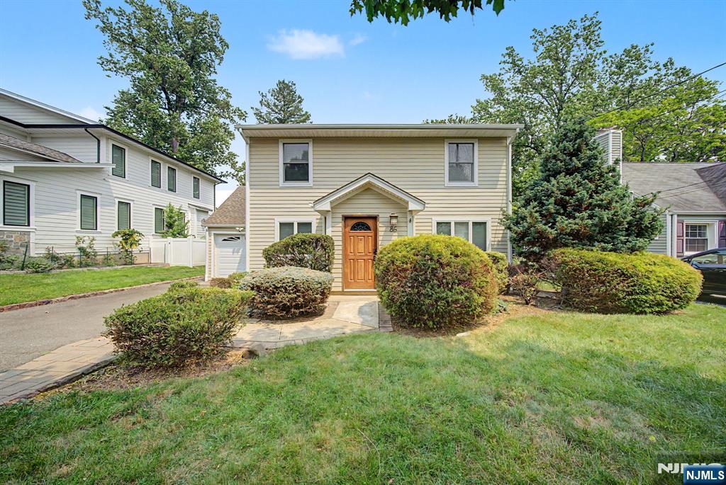 86 Hazelton Terrace