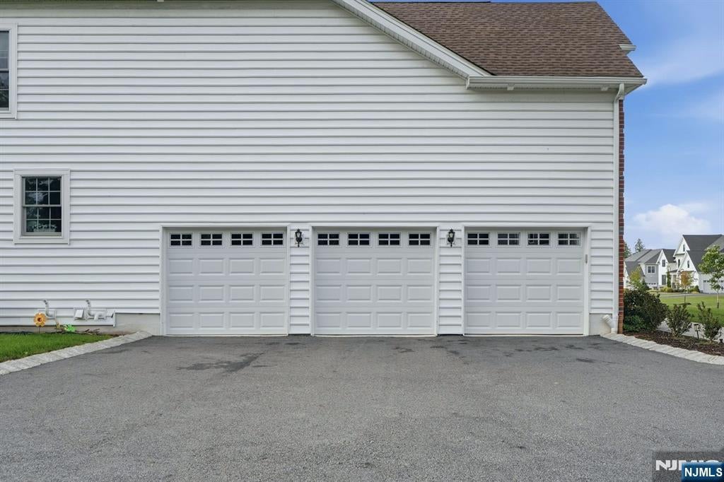 73 Woodmere Road
