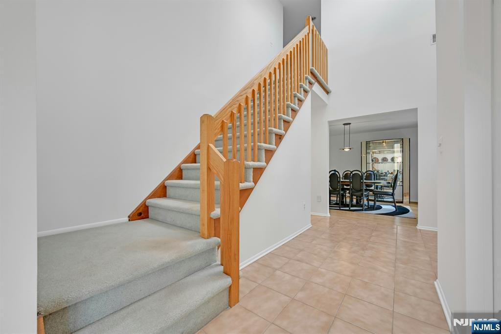 16 Bayard Lane