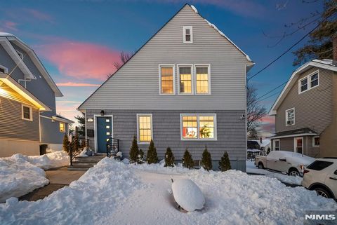 Photo of 51 Garden Street, Teaneck, NJ 07666 (MLS # 26006212)