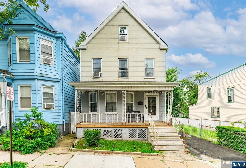35 Grove Terrace