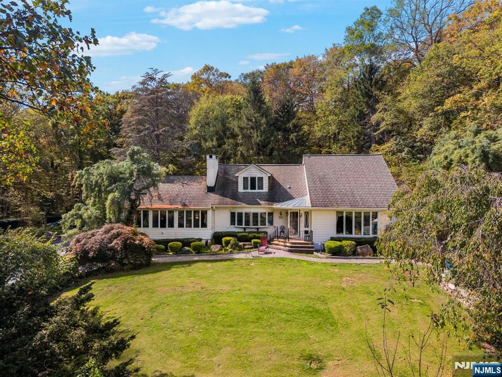 Photo of 441 Stonetown Road, Ringwood, NJ 07456 (MLS # 25035479)