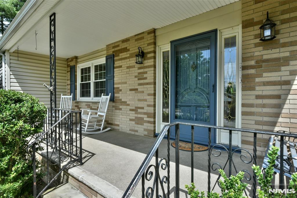 20 Pleasantview Drive