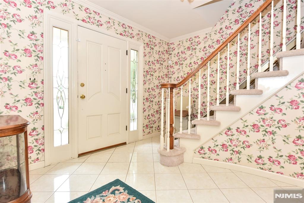 20 Pleasantview Drive