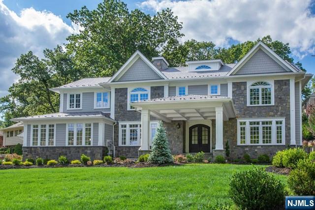 368 Hartshorn Drive