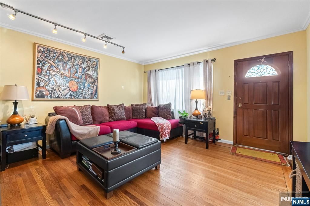 Photo of 403 Hazlitt Avenue, Leonia, NJ 07605 (MLS # 26005180)