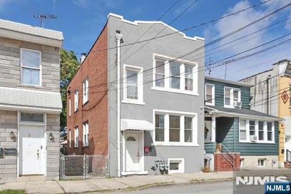 7 Farnham Avenue Garfield NJ 07026