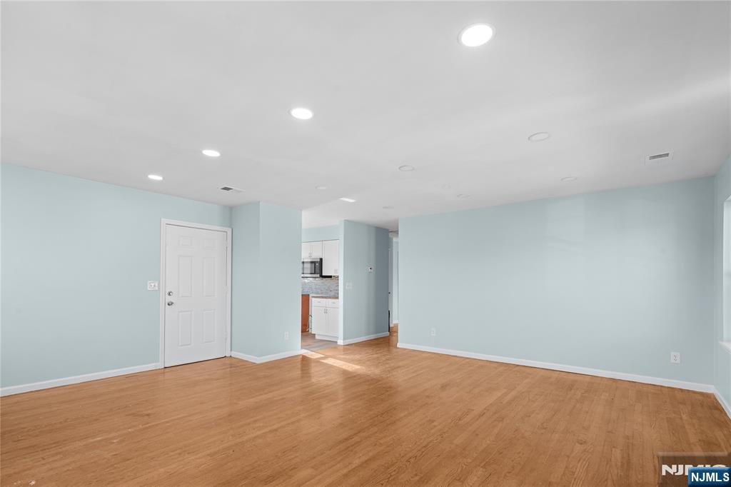 219-221 Clinton Place