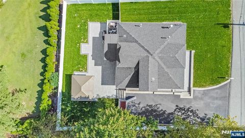 Photo of 82 Pocohontas Path, Lincoln Park Borough, NJ 07035 (MLS # 25039012)