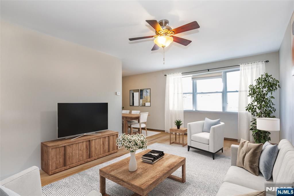 25 River Road C21