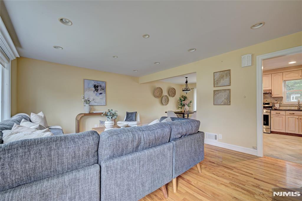 41 McClellan Avenue