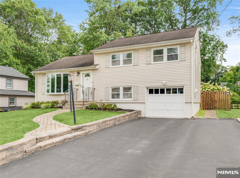 41 McClellan Avenue