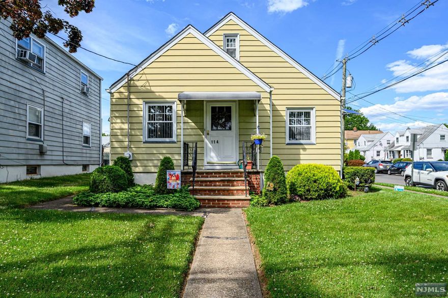 Charming 3 Bed 1 Bath Cape with Full Basement & 1 Car Garage in desirable Bloomfield is perfect for the 1st time home buyer! Situated on a prime corner lot, you're close to the GSPWY entrance, public transportation & only 20 mins to NYC, a commuter's delight! Lovely, light & bright interior welcomes you in with a sizable Living rm & elegant Dining rm, adorned with gleaming HW flrs & lighted ceiling fans for added comfort. Country Kitchen offers ceramic backsplash & ample cabinet storage. Down the hall, the main Bath + 2 generous Bedrooms for easy 1 floor living. Plenty of natural light all through! Upstairs, the 3rd, private Bedroom + bonus Attic storage. Full Basement with Laundry facilities can be finished off for even MORE living space! Plush Backyard with quaint Paver Patio & 1 Car Garage, too! All of this & more, ready & waiting for you! Don't miss out! HIGHEST & BEST DUE TUESDAY, 6/21 @ 12.