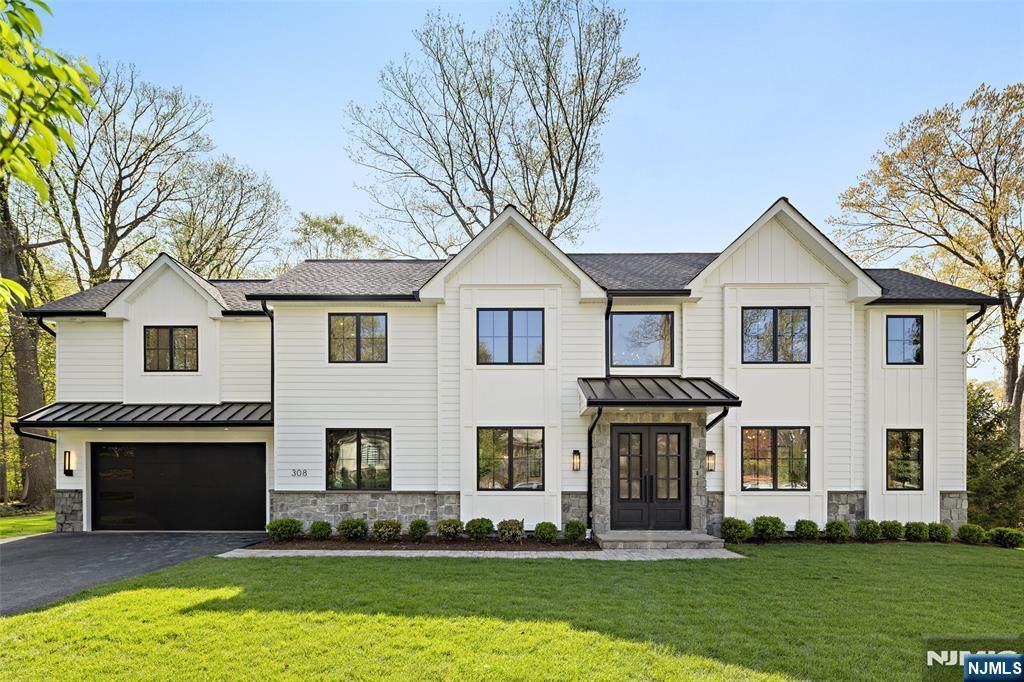 Photo of 308 Myrtle Street, Haworth, NJ 07641 (MLS # 26012770)