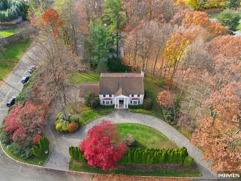 319 Truman Drive Cresskill NJ 07626