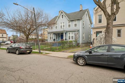 44 State Street East Orange NJ 07017