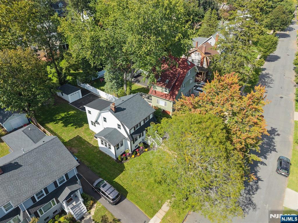 343 Meadowbrook Lane