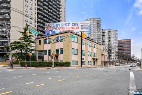2083 Center Avenue 3A Fort Lee NJ 07024