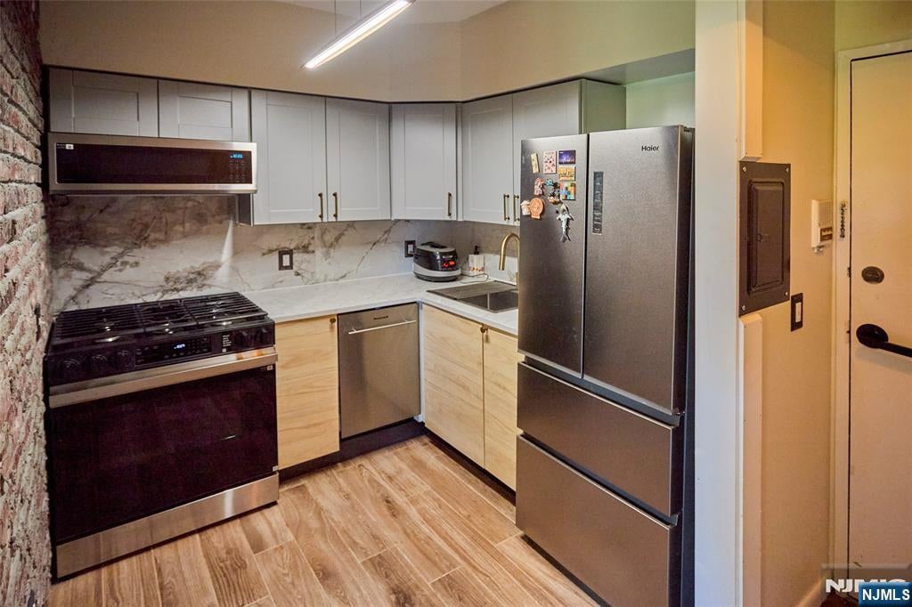 57 Brookway Avenue 2D