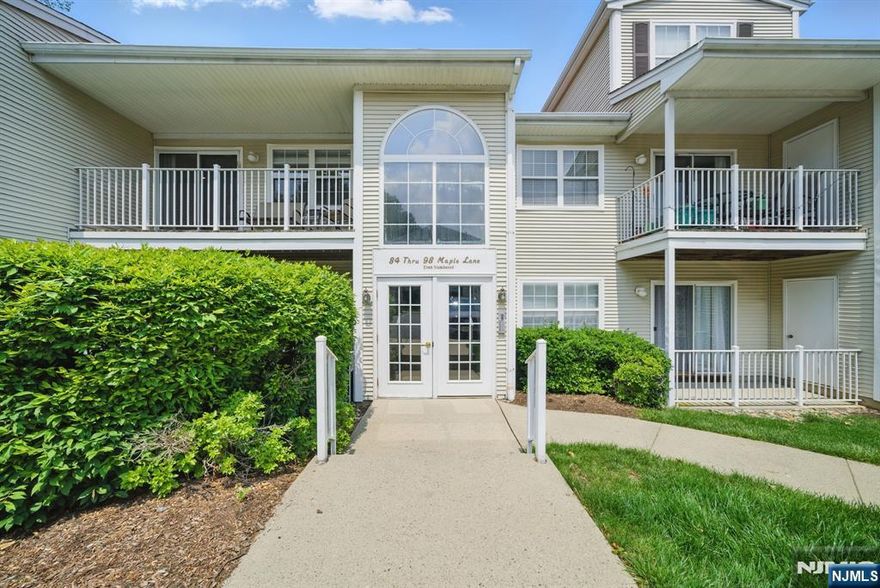 Don't miss this opportunity! Highly sought after 2BR, 2BA one-story condominium in desirable Seasons Glen! Ideally located near shopping centers, malls, grocery stores, restaurants, and major highways. Second floor, charming unit-- spacious, light-filled living area with living room, kitchen and a bonus den area. Loving cared for and updated. This home features two generously sized bedrooms and two full baths including a primary suite. You'll love the private deck providing the perfect place for sipping your morning coffee. Convenient washer/dryer. Water heater only 2 years old!!! Season's Glen offers an array of top-notch amenities designed to enhance your lifestyle. Take a dip in the sparkling pool, stay active at the gym, or join in the vibrant activities at the clubhouse. For sports enthusiasts, there are also tennis and basketball. Parks and playground areas provide an additional safe and fun environment. With plenty of parking and comprehensive exterior maintenance, landscaping, and snow removal covered by the monthly HOA fee, you'll have more time to enjoy the things that matter most. Assigned parking spot. Common storage on main level.