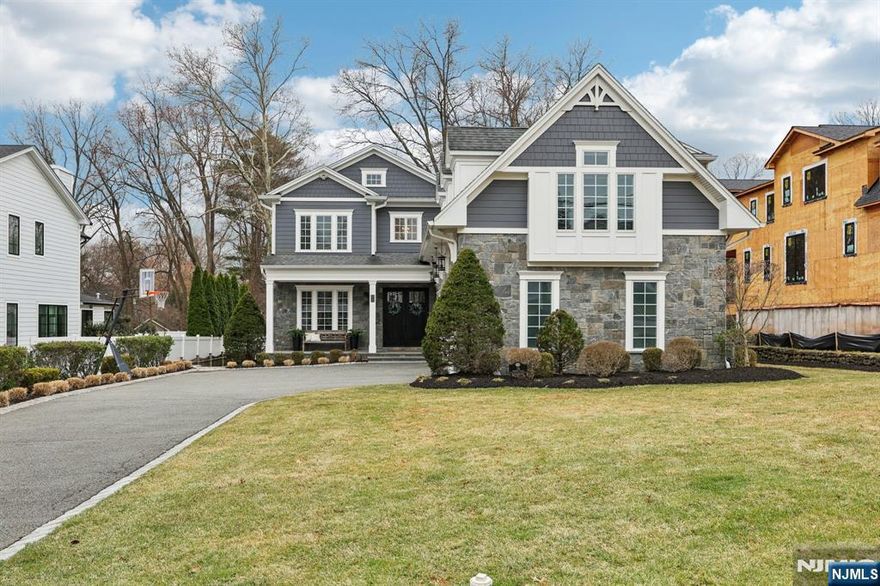 BRING THE WHOLE FAMILY! 6 BEDROOM 4 1/2 BATH HOME WITH OVER 6000 SQ FT OF LIVING SPACE. CUSTOM BUILT IN 2017. 1ST FLOOR FEATURES: FRONT COVERED PORCH, 2 STORY ENTRY WITH LARGE HALL. 3 CAR GARAGE LEADS TO THE MUDROOM WITH BENCH AND PLENTY OF STORAGE. OFFICE WITH DBL PANE GLASS DOOR FOR EXTRA QUIET. POWDER ROOM. HUGE GREAT ROOM WITH GAS FIREPLACE AND DOOR LEADING TO THE OUTSIDE ROOM WITH TV AND OUTDOOR KITCHEN. EAT IN KITCHEN WITH ISLAND BIG ENOUGH FOR ALL. BUTLER'S PANTRY WITH WINE COOLER LEADS TO THE FORMAL DININGROOM. CUSTOM TRIMWORK THROUGHOUT. 2ND FLOOR FEATURES: 5 TOTAL BEDROOMS. 2 BEDROOMS WITH A JACK AND JILL BATH, AND 2 MORE BEDROOMS AND A FULL BATH. THE 5TH IS THE MASTER BEDROOM WITH A BED CHAMBER, HALL, AND 2 WALK IN CLOSETS. BEAUTIFUL SPA LIKE MASTER BATH WITH TUB. LOWER-LEVEL FEATURES: ENTERTAINMENT ROOM, PLAYROOM. BEDROOM. FULL BATH. ARTS AND CRAFT ROOM AND STORAGE ROOM. PROPERTY IS EXTRA 250 FT DEEP. HOME HAS A GENERATOR AND WHOLE HOUSE WATER FILTRATION. CLOSE TO ALL SCHOOLS AND TOWN. AND ROOM FOR A POOL...