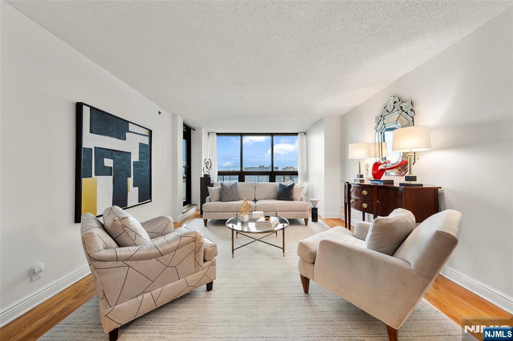 800 Palisade Avenue 1502