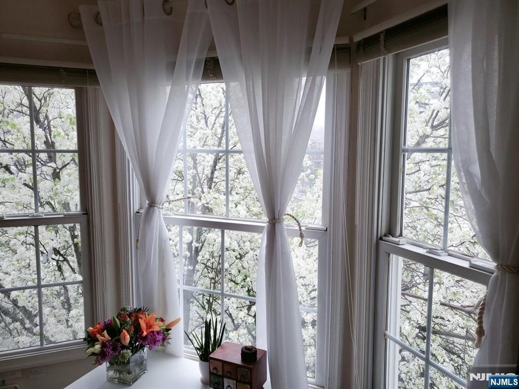 337 The Promenade
