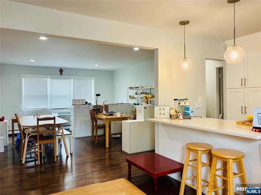 24C Lakeview Avenue 24C