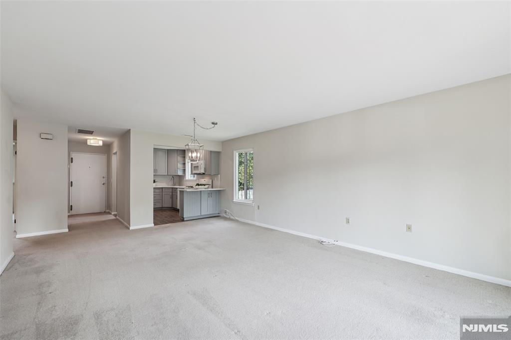 1-5 Chestnut Place