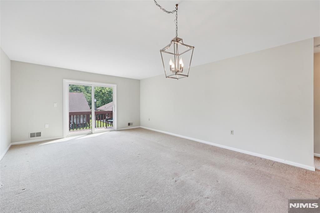 1-5 Chestnut Place