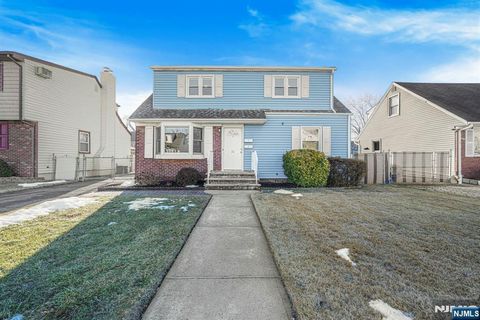 Photo of 22 Falmouth Avenue, Elmwood Park, NJ 07407 (MLS # 26001416)