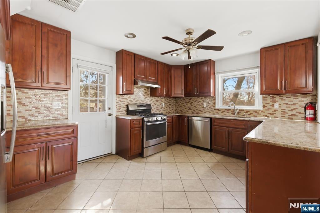88 Columbus Avenue