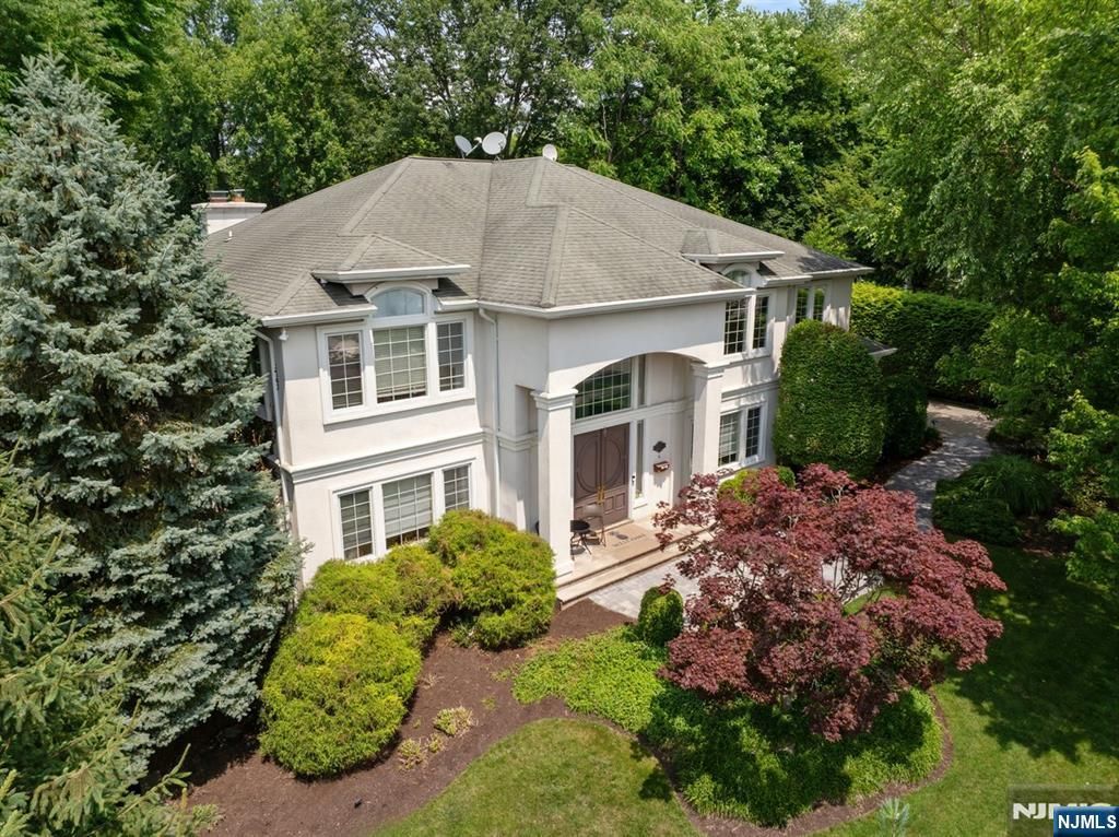 Photo of 8 Church Court, Closter, NJ 07624 (MLS # 25023502)