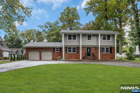 Photo of 300 Tremont Avenue, Orange, NJ 07050 (MLS # 26039402)