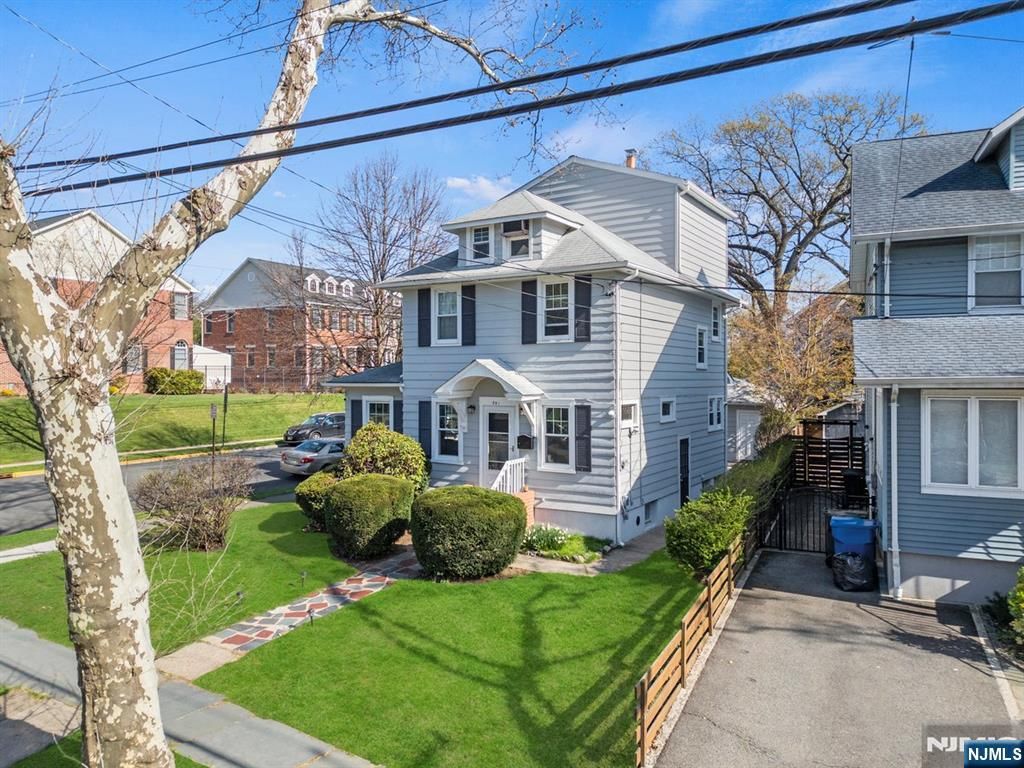 Photo of 351 Park Avenue, Rutherford, NJ 07070 (MLS # 26012668)