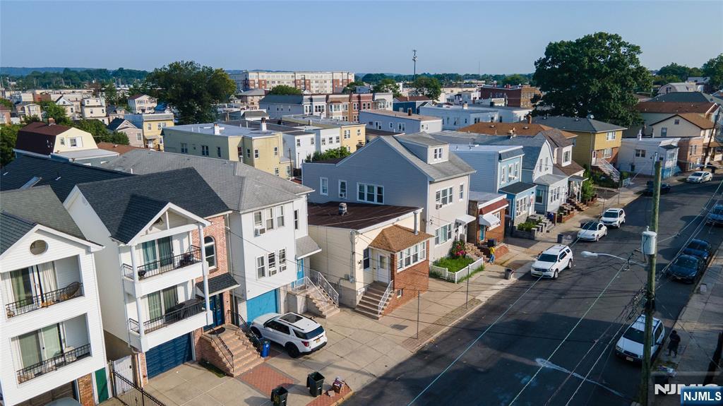 622 N 9th Street