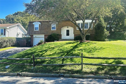 Photo of 9 Barton Lane, Hopatcong, NJ 07843 (MLS # 26035534)