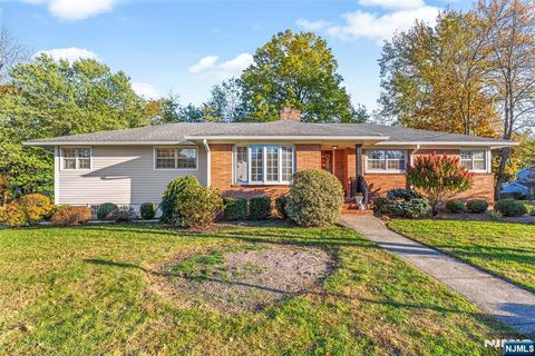 60 Richard Avenue West Caldwell NJ 07006