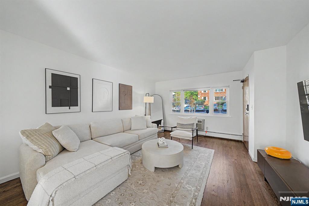39 Wedgewood Drive 111