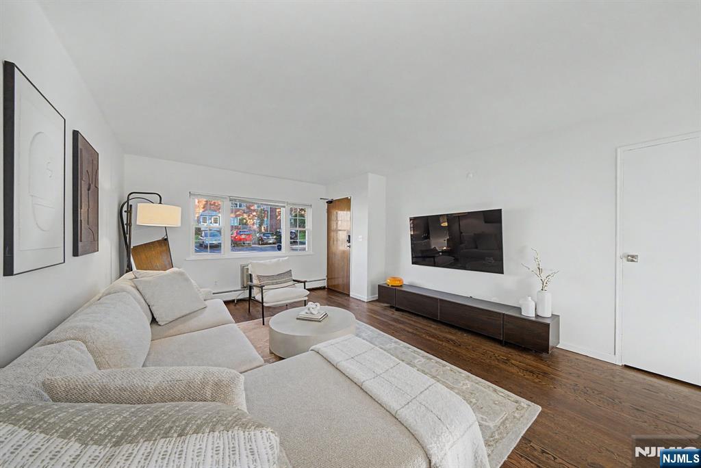 39 Wedgewood Drive 111