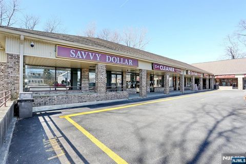 10 Franklin Turnpike 11 Waldwick NJ 07463