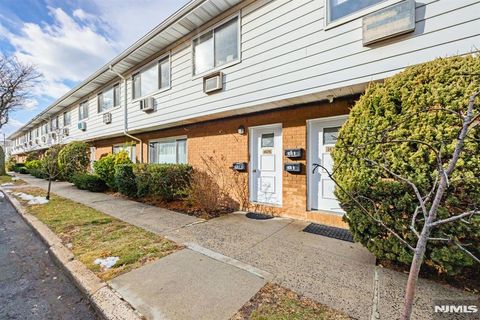 Photo of 1474 68th St #B, North Bergen, NJ 07047 (MLS # 26001303)