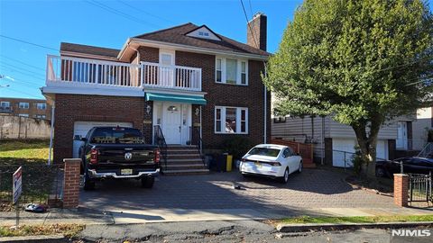 Photo of 50 Columbia Ave #2nd Floor, Palisades Park, NJ 07650 (MLS # 25039302)