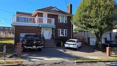 Photo of 50 Columbia Ave #2nd Floor, Palisades Park, NJ 07650 (MLS # 25039302)