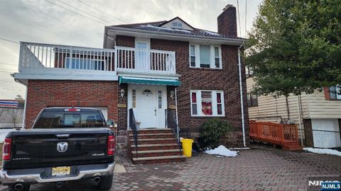 Photo of 50 Columbia Ave #2nd Floor, Palisades Park, NJ 07650 (MLS # 25039302)