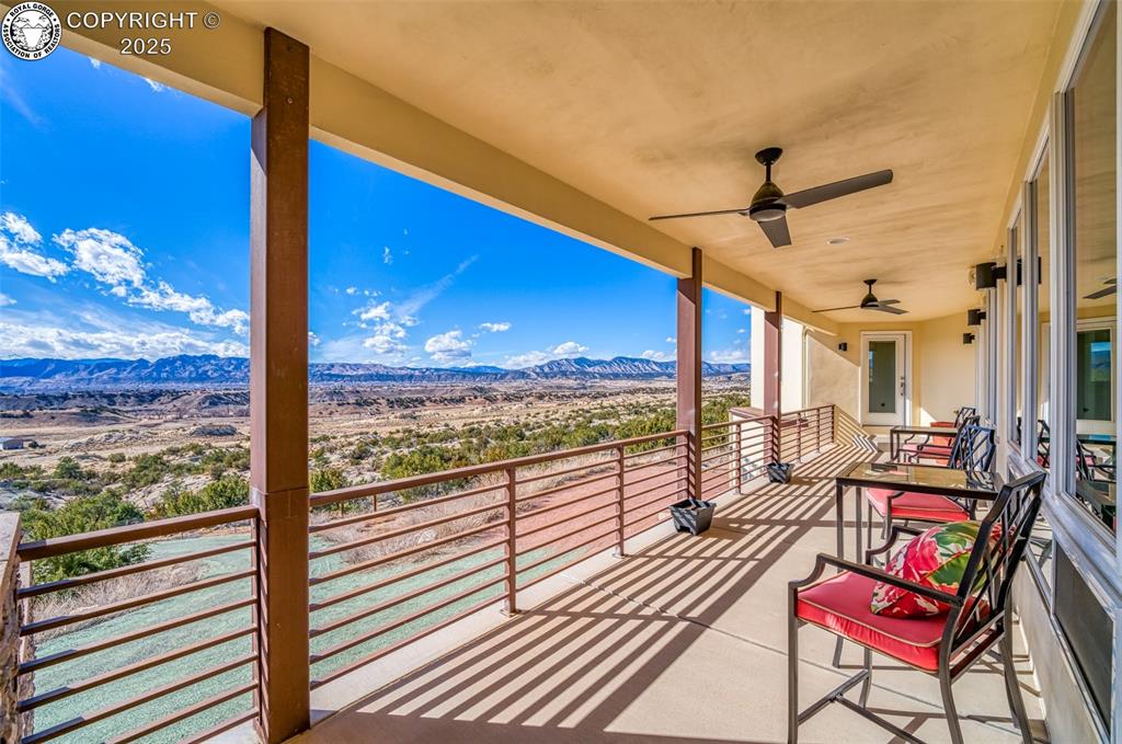 Canon City, Colorado 81212, United States, 4 Bedrooms Bedrooms, ,3 BathroomsBathrooms,Residential,Pending,8070