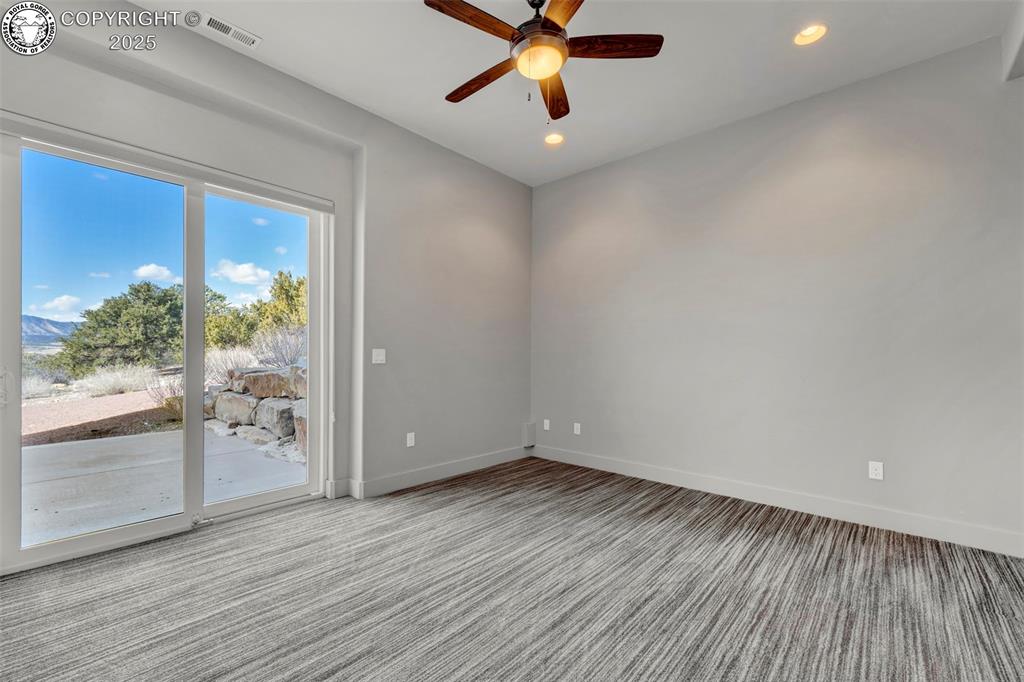 Canon City, Colorado 81212, United States, 4 Bedrooms Bedrooms, ,3 BathroomsBathrooms,Residential,Pending,8070